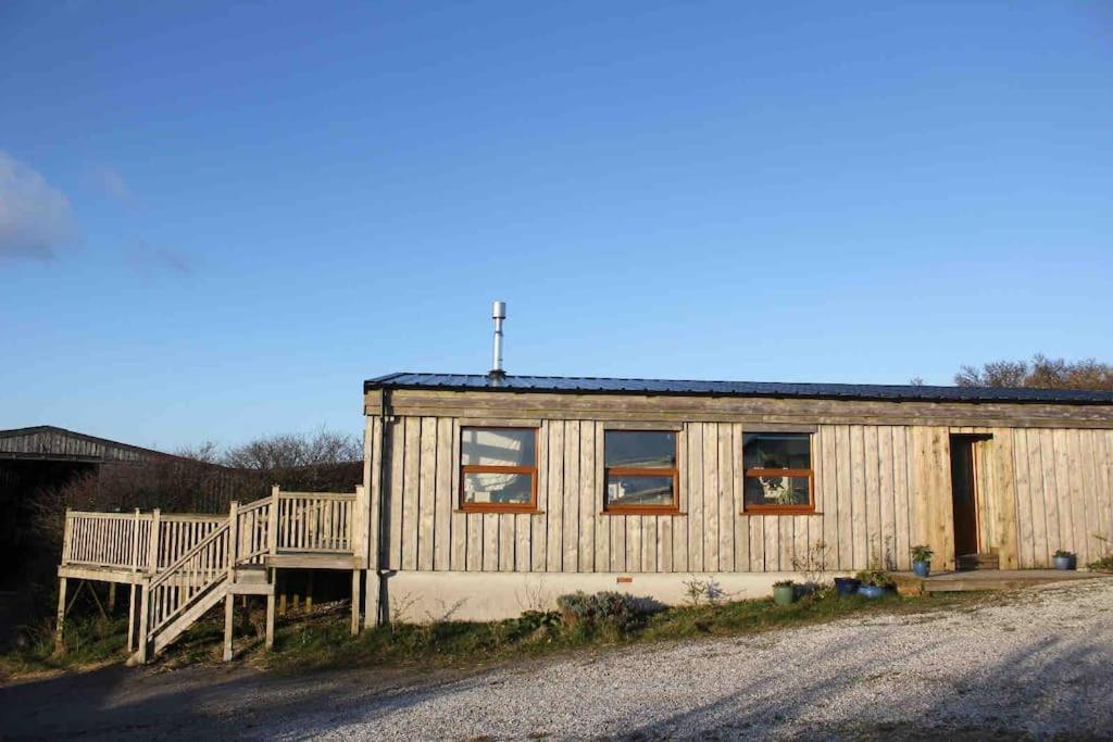 Spacious Cabin On Isolated Farm With Sea View Bude Exterior foto